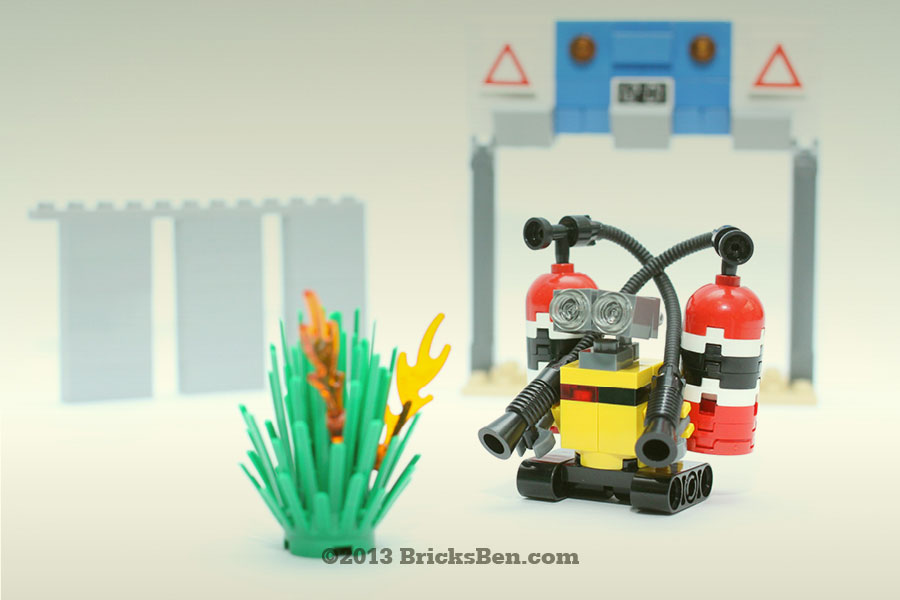 BricksBen - LEGO WALL-E Fights the Haze - Singapore Backdrop