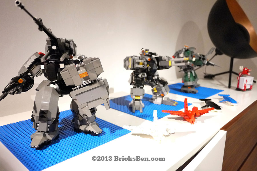 BricksBen - Live LEGO Demo at BoConcept Paragon Singapore (22 May 2013) - 12