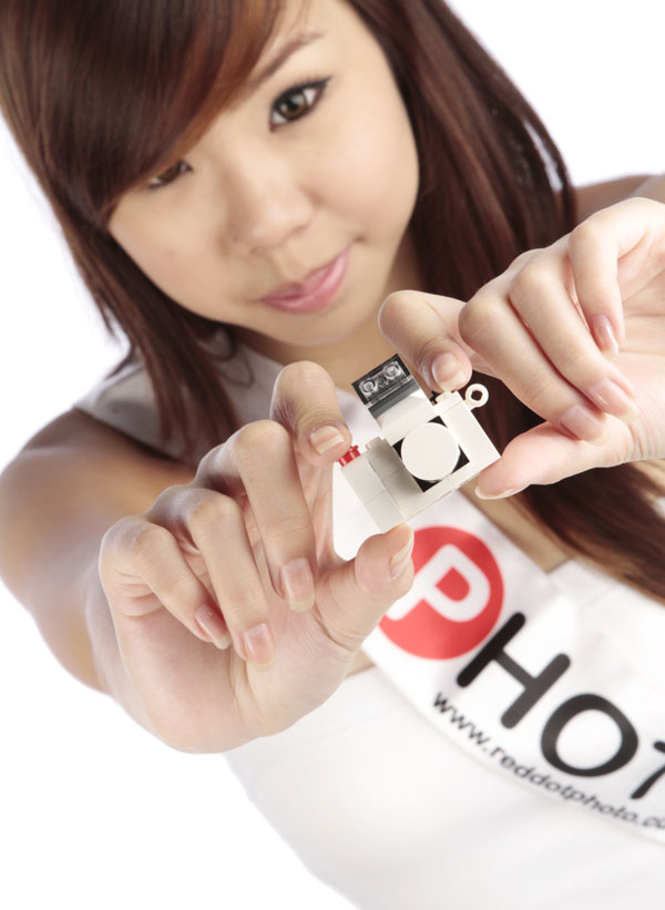 SITEX 2012 – BricksBen LEGO BSLR White